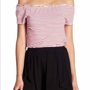 Ladies off the shoulder top size small